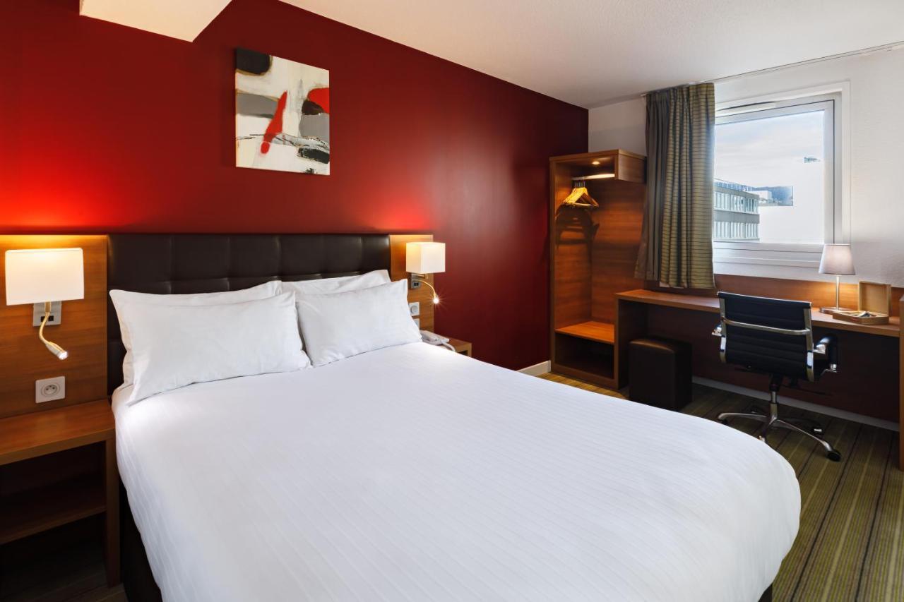 Holiday Inn Clermont Ferrand Centre By Ihg Екстериор снимка