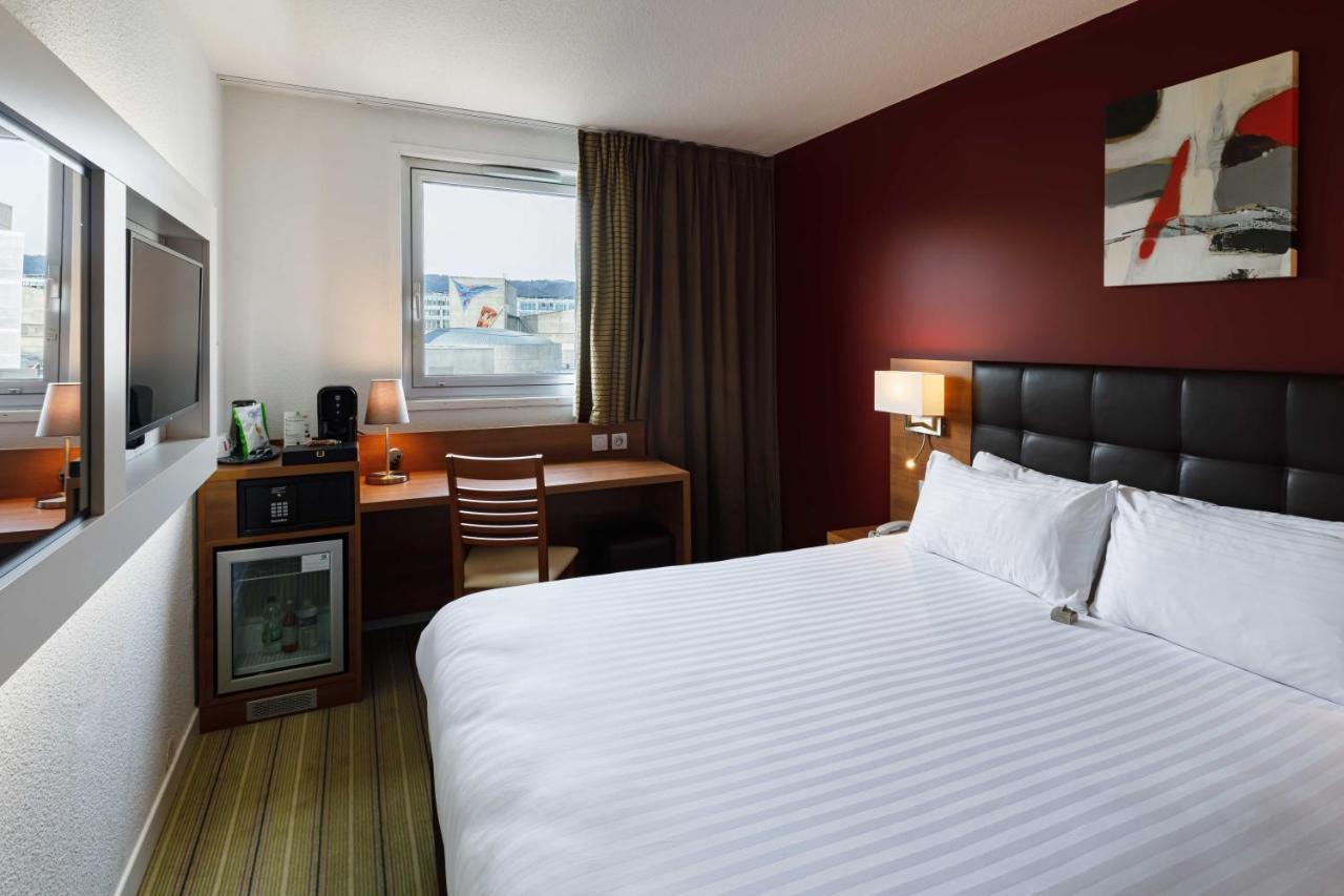 Holiday Inn Clermont Ferrand Centre By Ihg Екстериор снимка