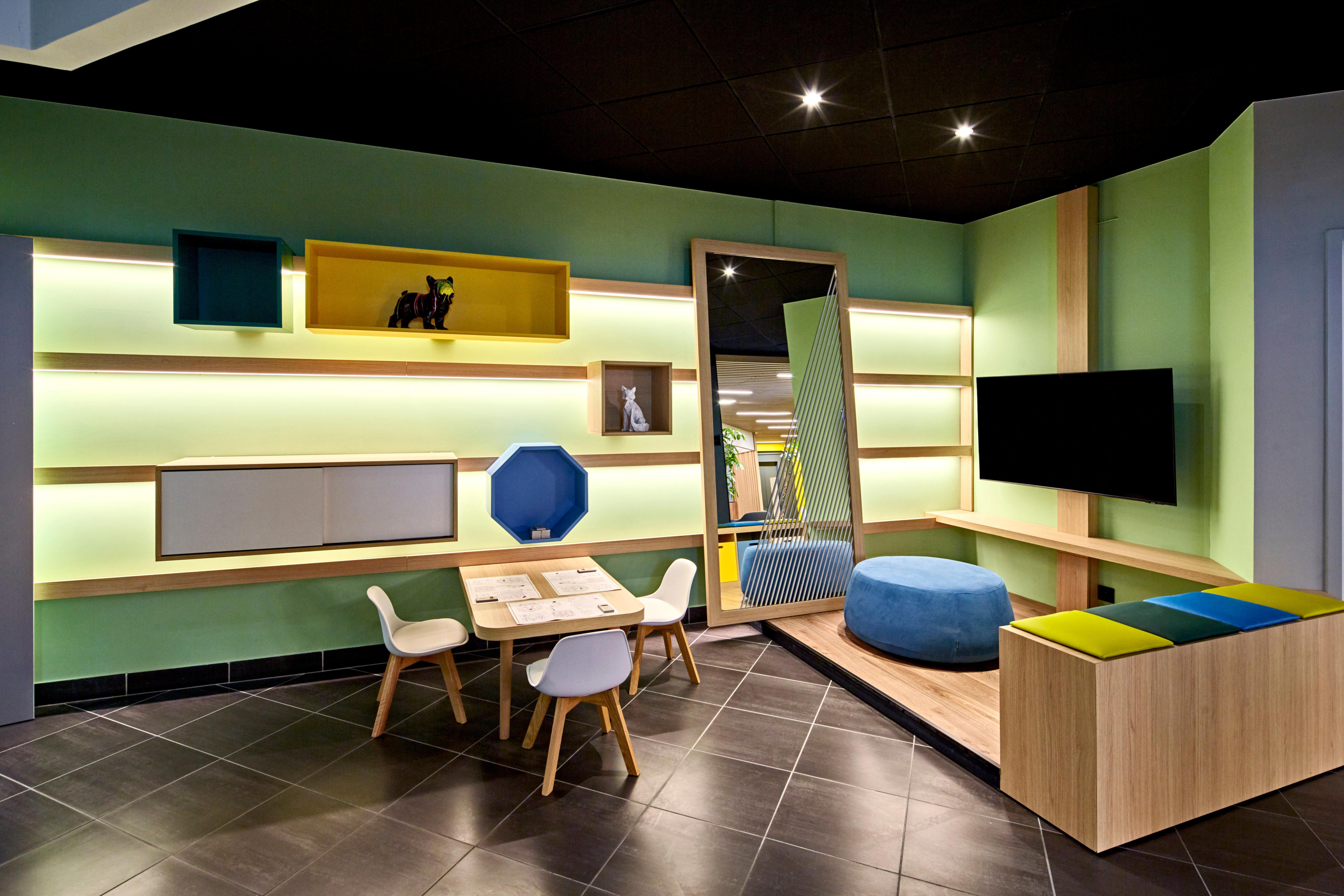 Holiday Inn Clermont Ferrand Centre By Ihg Екстериор снимка