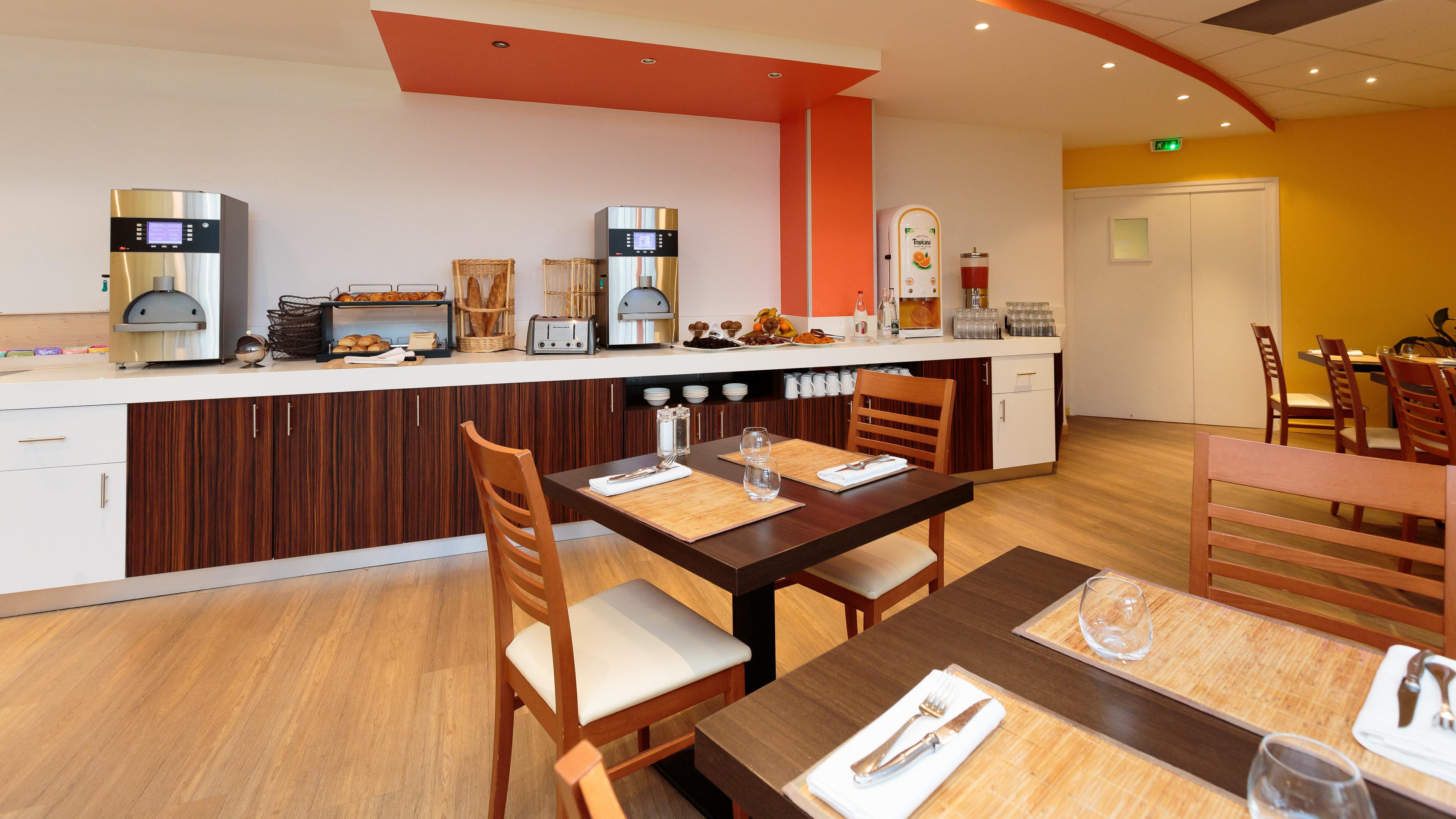 Holiday Inn Clermont Ferrand Centre By Ihg Екстериор снимка