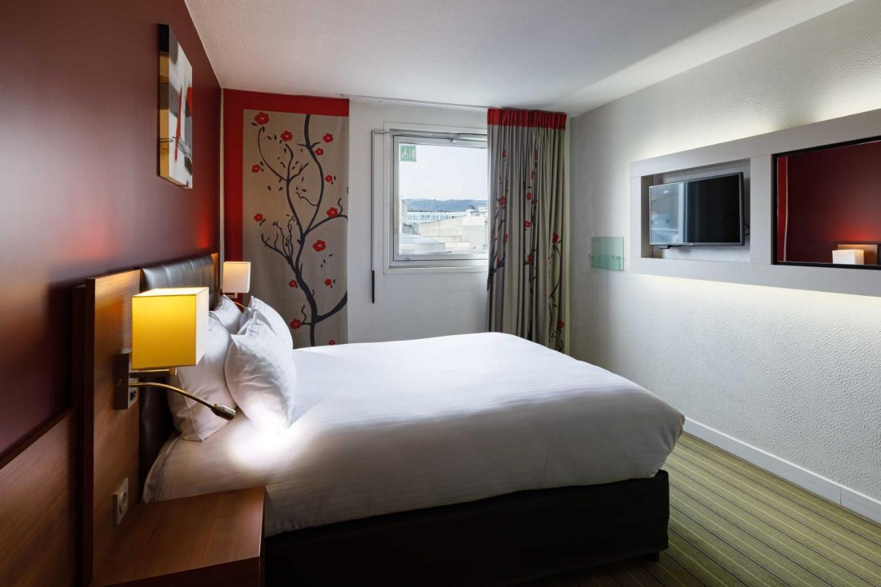 Holiday Inn Clermont Ferrand Centre By Ihg Екстериор снимка