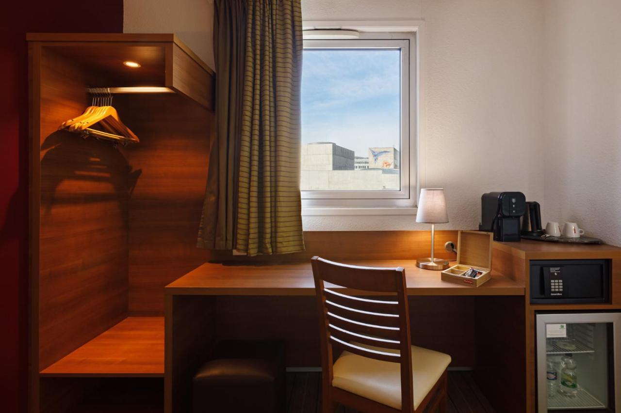 Holiday Inn Clermont Ferrand Centre By Ihg Екстериор снимка