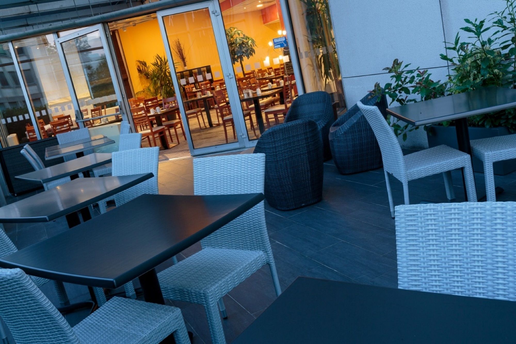 Holiday Inn Clermont Ferrand Centre By Ihg Екстериор снимка